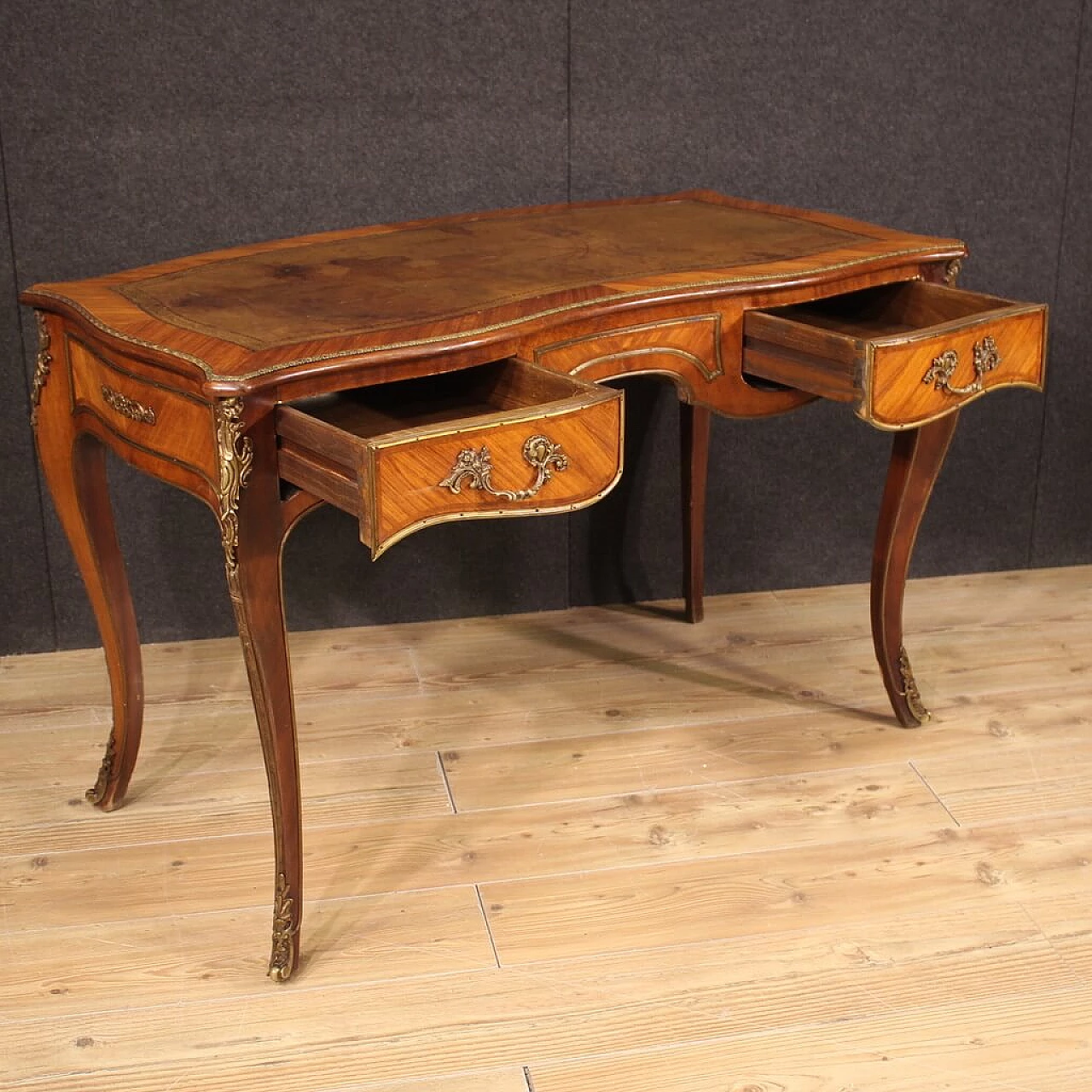 Scrittoio stile Napoleone III in legno, metallo e pelle, anni '50 9