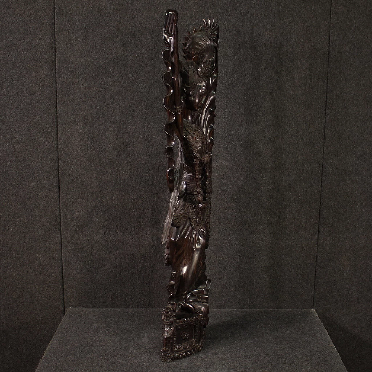 Danzatrice, scultura indonesiana in legno esotico 7