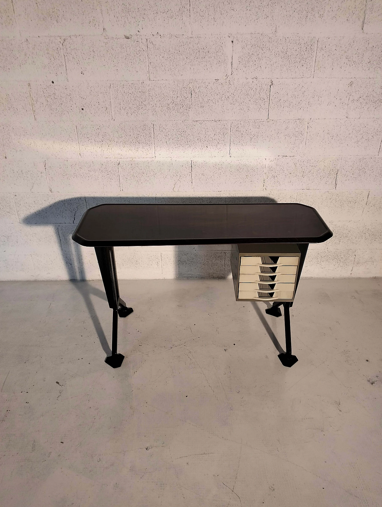 Arco desk by Studio BBPR for Olivetti Synthesis, 1960s 3