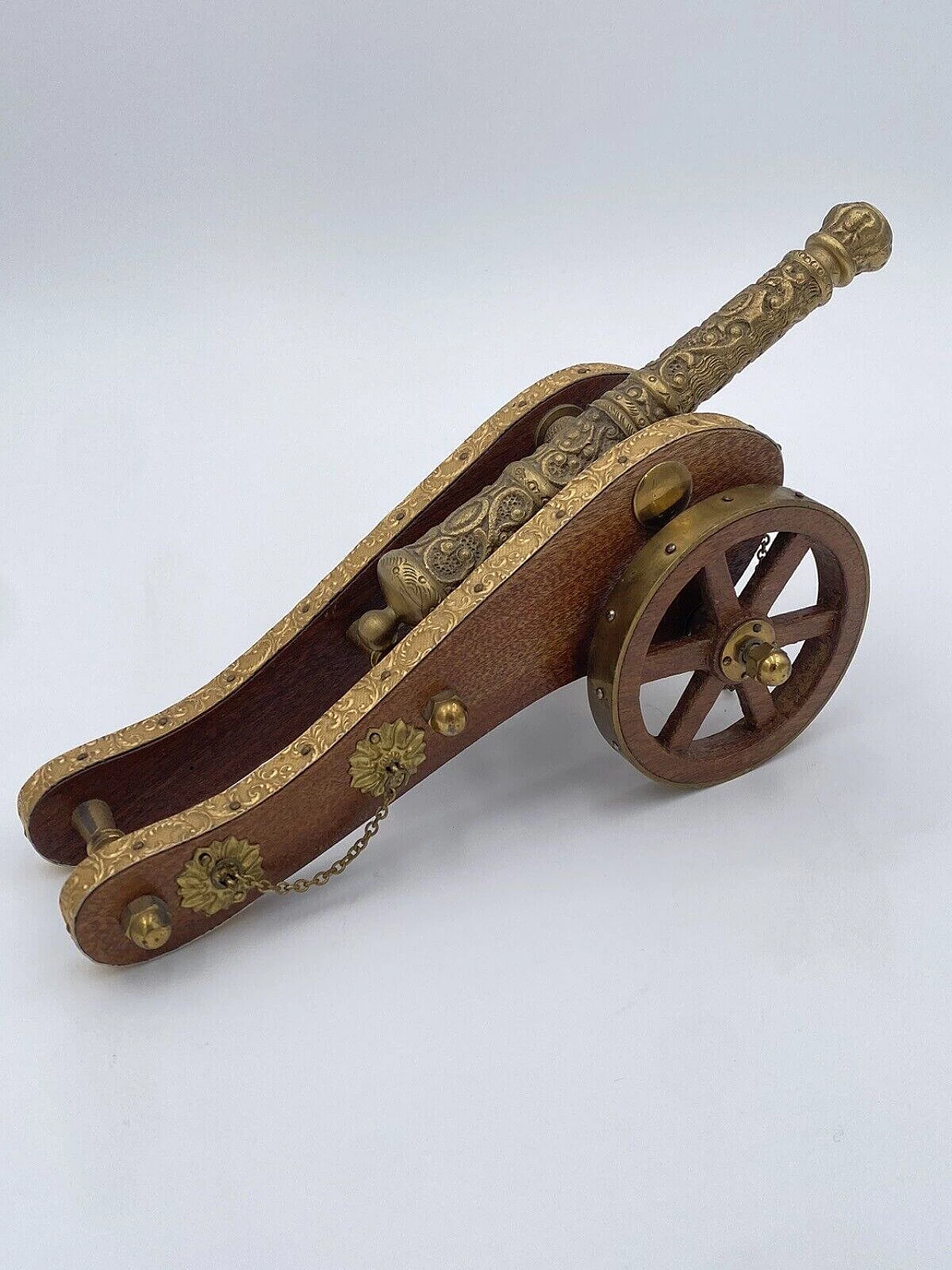 Model cannon in wood and brass, 1960s 2