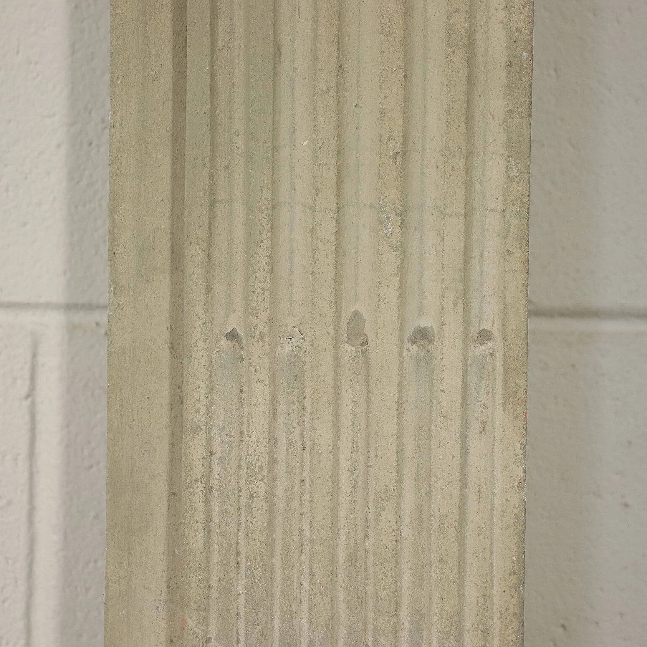 Pair of Renaissance style stone pilasters, 16th century 6