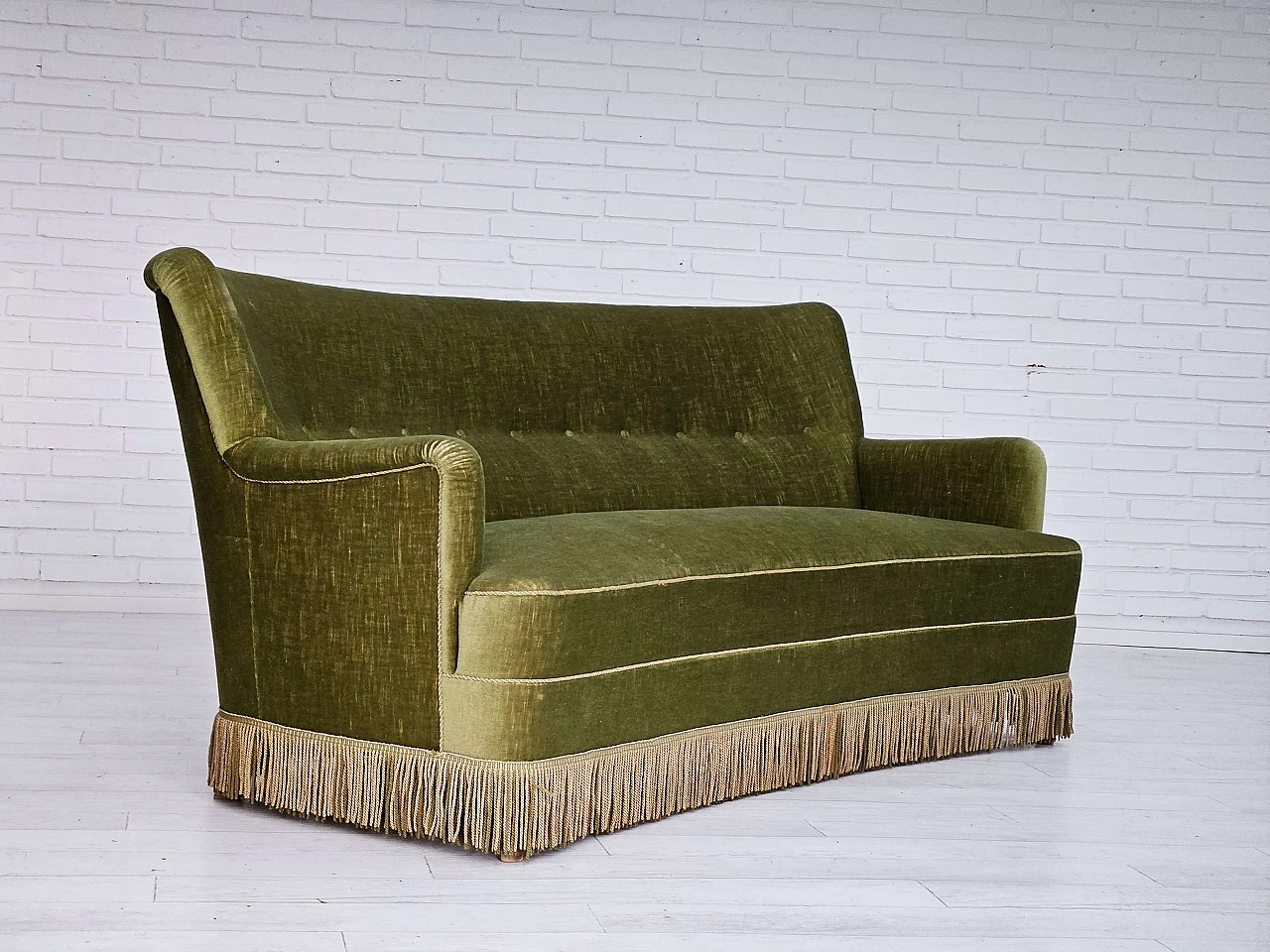 Danish Banana three-seater green velvet sofa with beech legs, 1970s 1