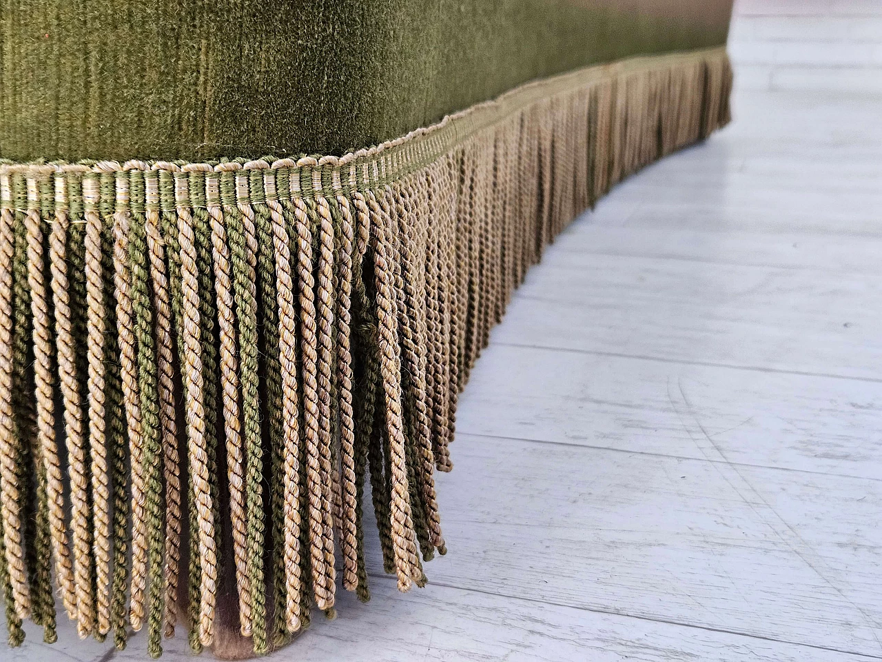 Danish Banana three-seater green velvet sofa with beech legs, 1970s 10