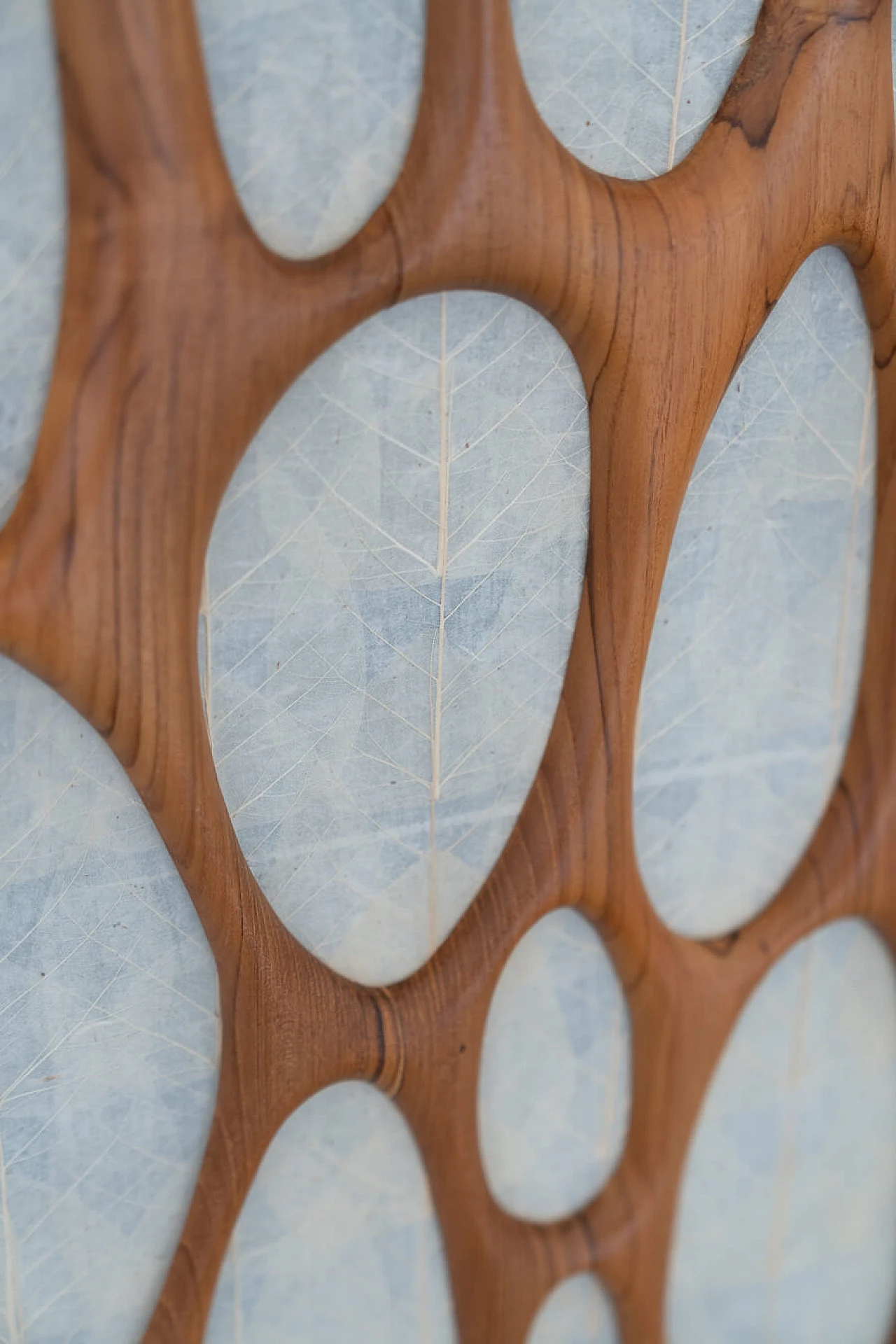 Cherry wood and rice paper wall lamp by Steelline, 1980s 4