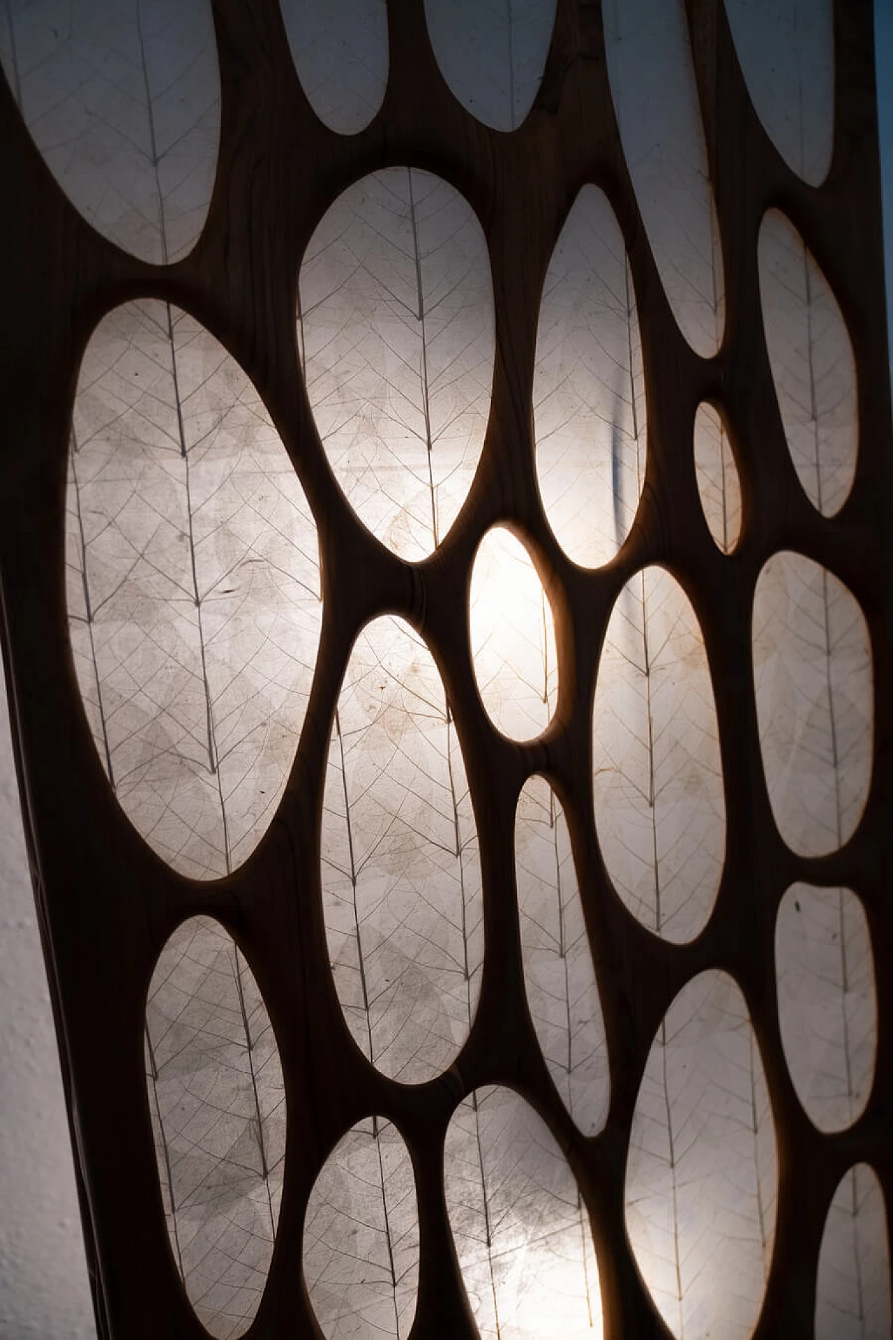 Cherry wood and rice paper wall lamp by Steelline, 1980s 12