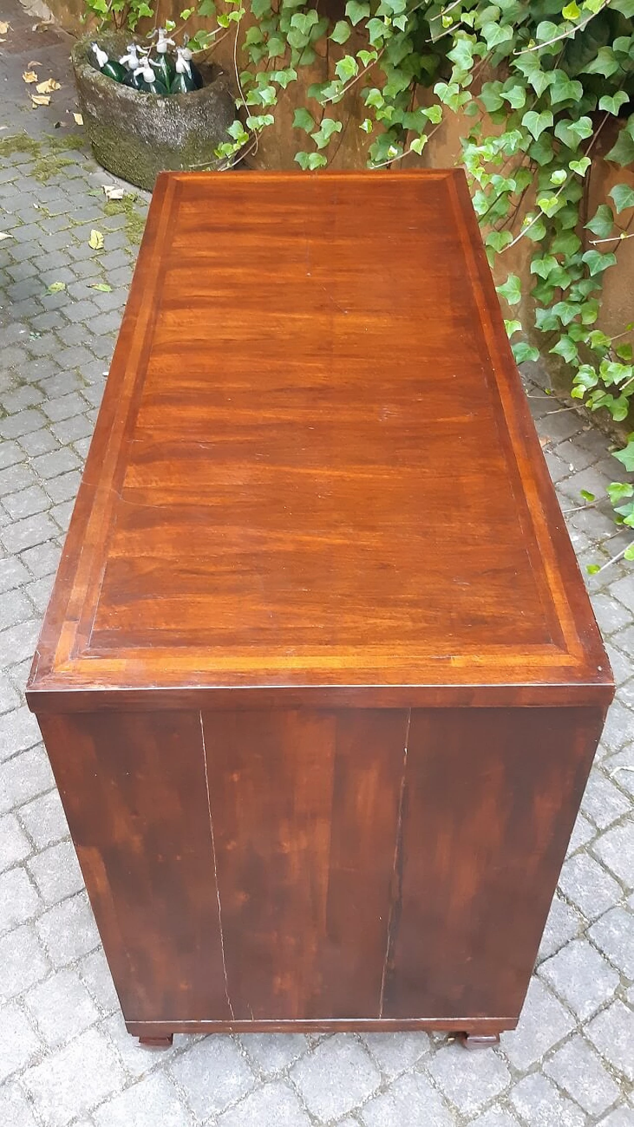 Louis XVI wooden chest of drawers, early 19th century 3