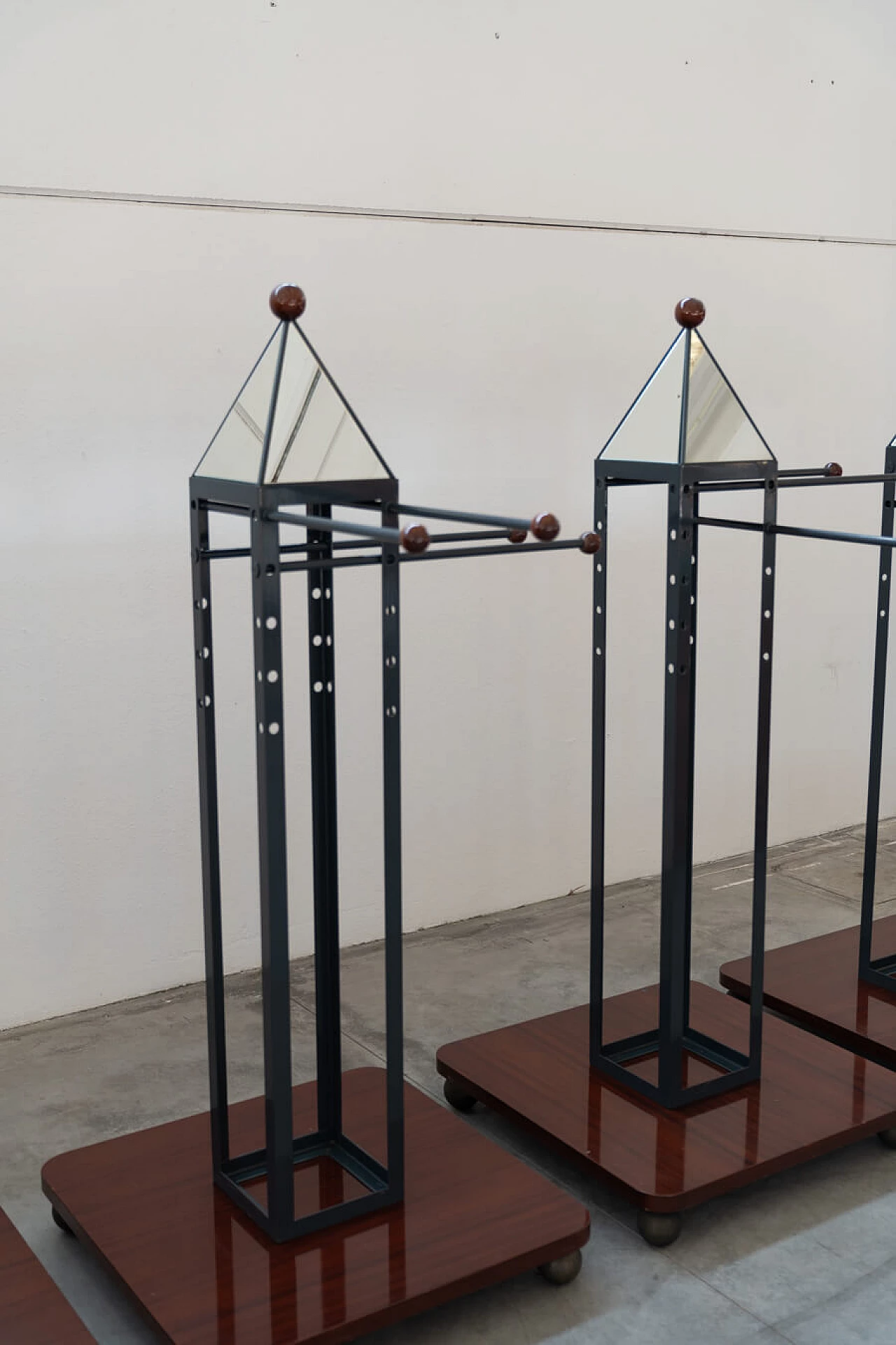 4 Floor coat racks in cherry wood, brass and iron, 1970s 14