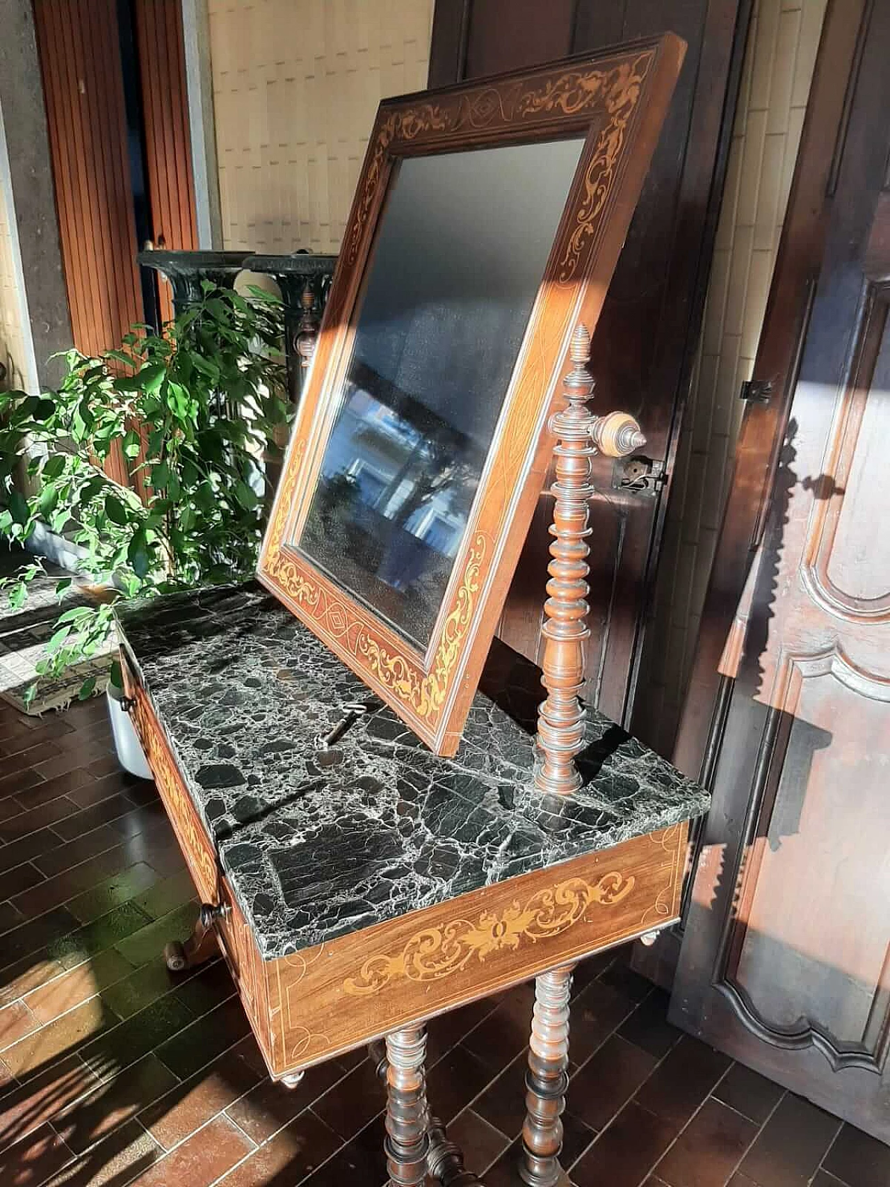 Toeletta in legno con intarsi, '800 9