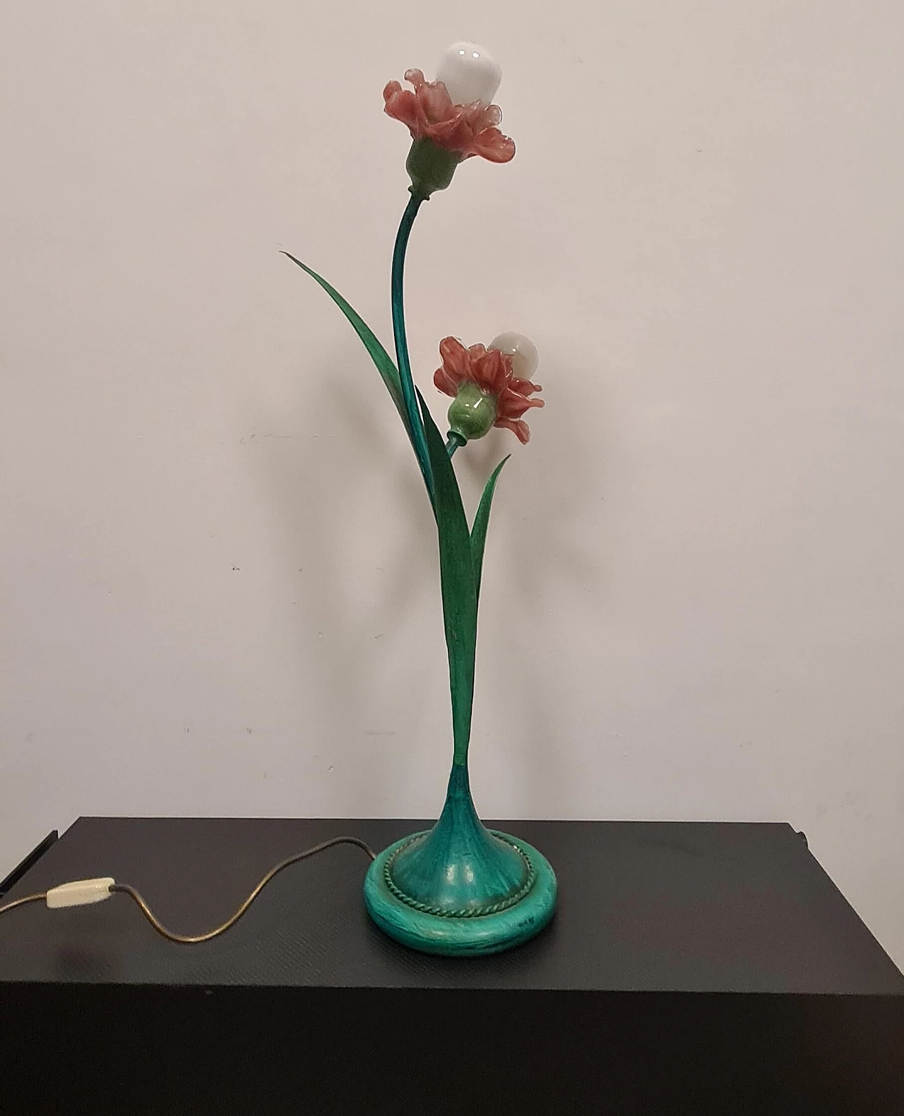 Coppia di lampade con fiori in vetro di Murano, anni '80 2