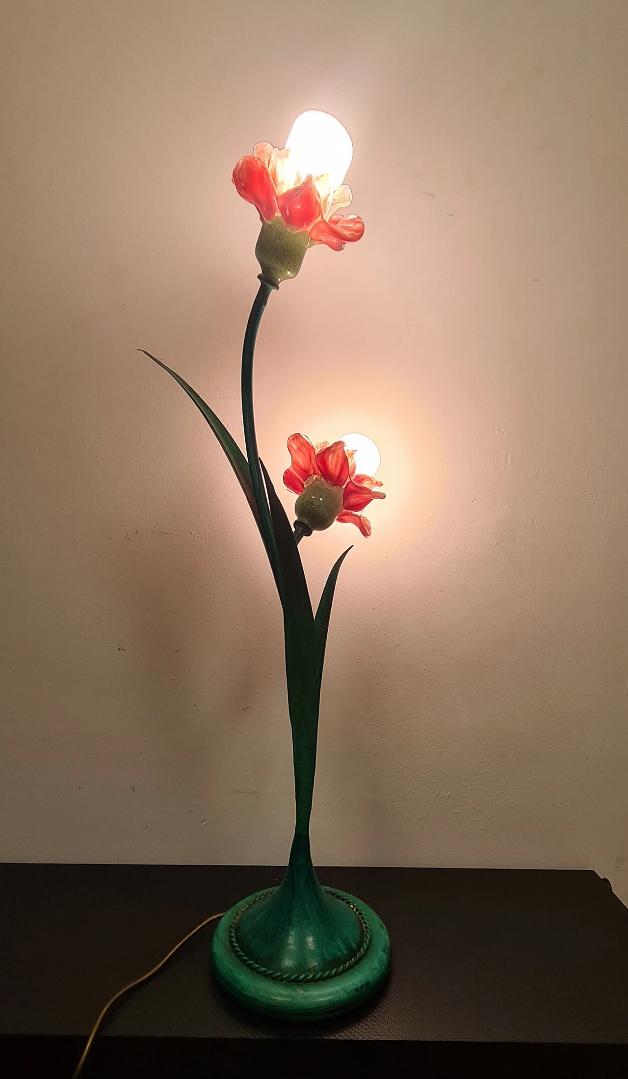 Coppia di lampade con fiori in vetro di Murano, anni '80 9