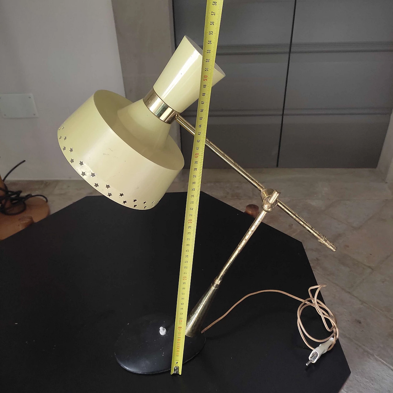 Lampada da tavolo in metallo di Angelo Lelli per Arredoluce, anni '50 6