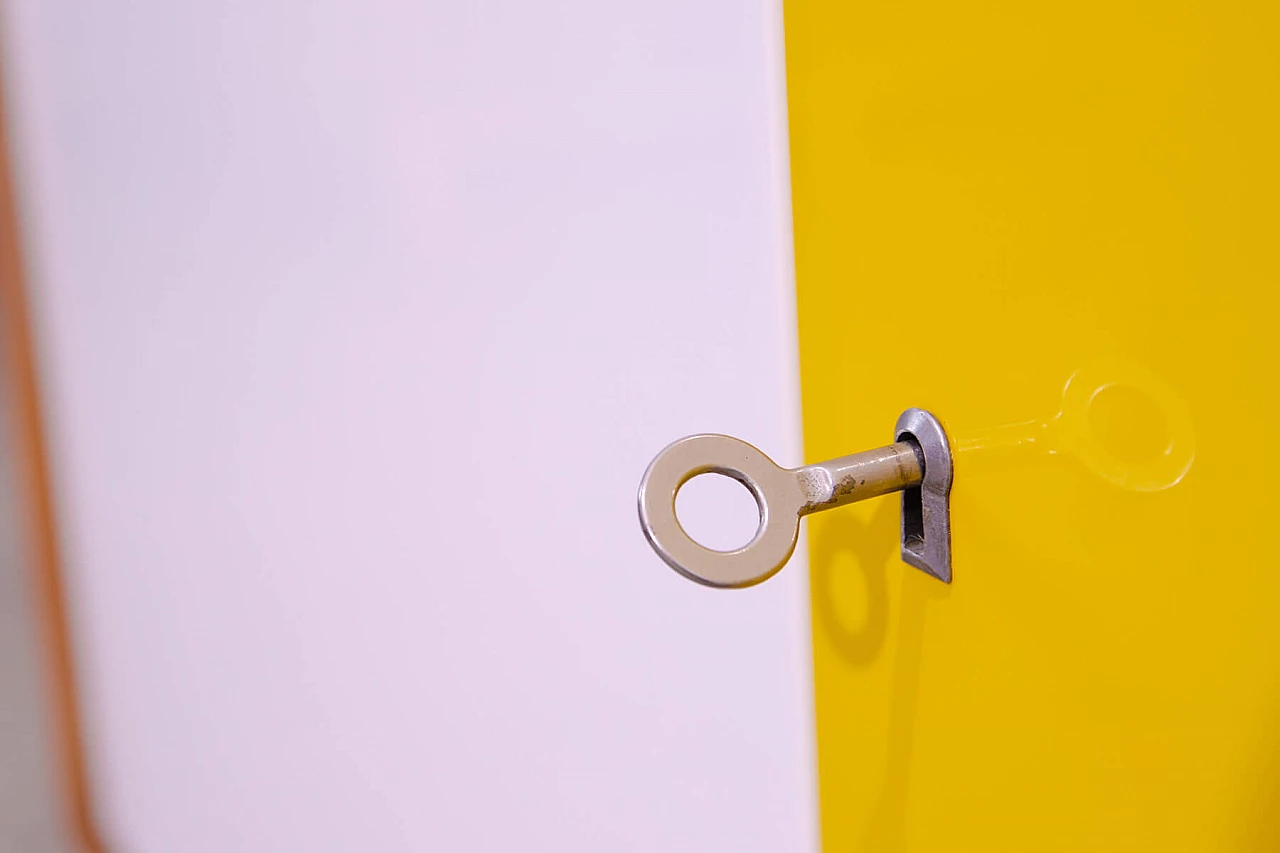 U-450 sideboard in beech, veneer, plywood and laminate by Jiří Jiroutek, 1960s 14