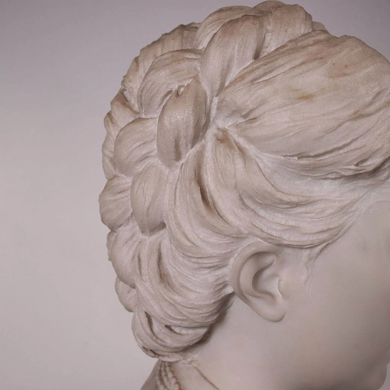 Busto femminile, scultura in marmo di Carrara, '800 4