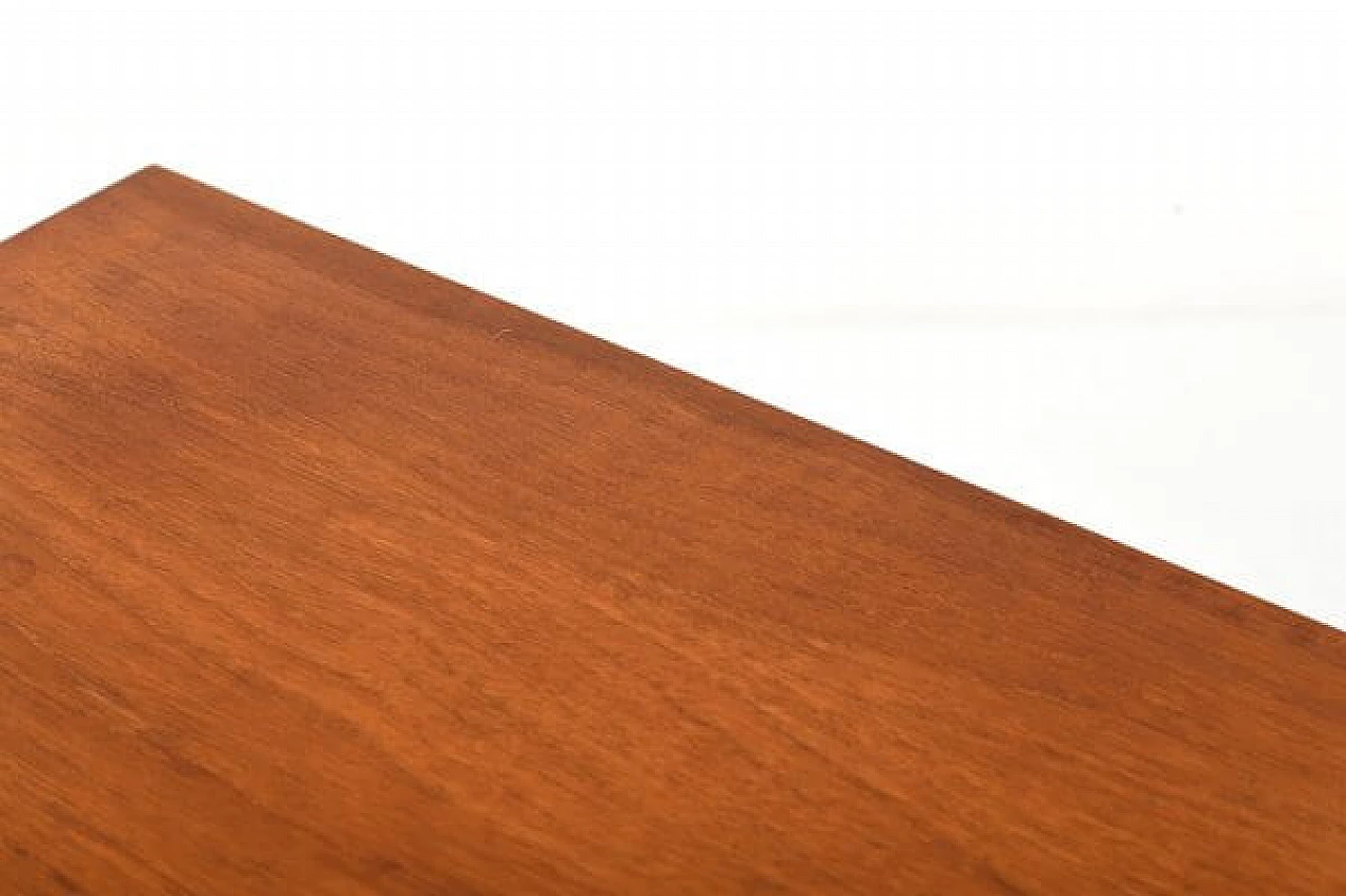 Mobiletto in teak e quercia di Børge Mogensen per Søborg, anni '50 8