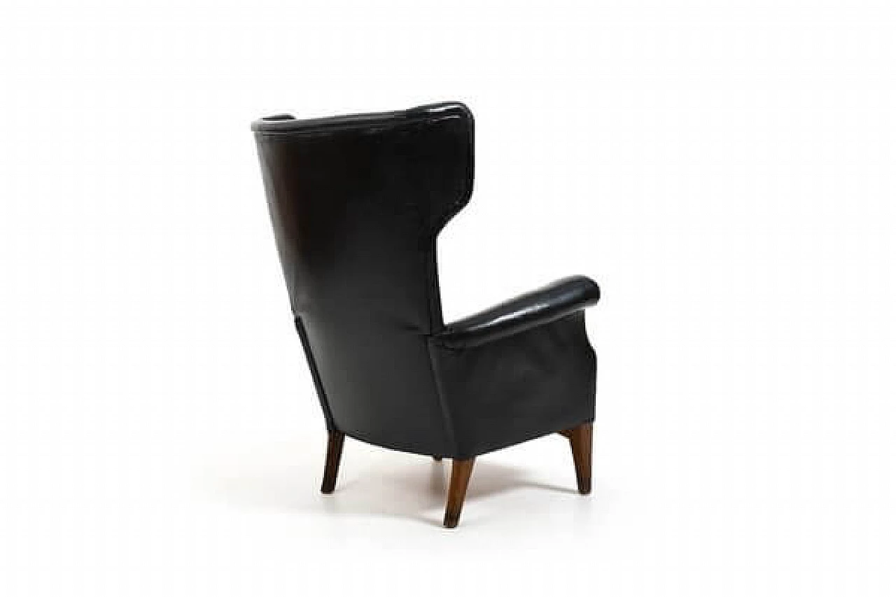 Oak and leather 8023 armchair by Fritz Hansen, 1950s 4
