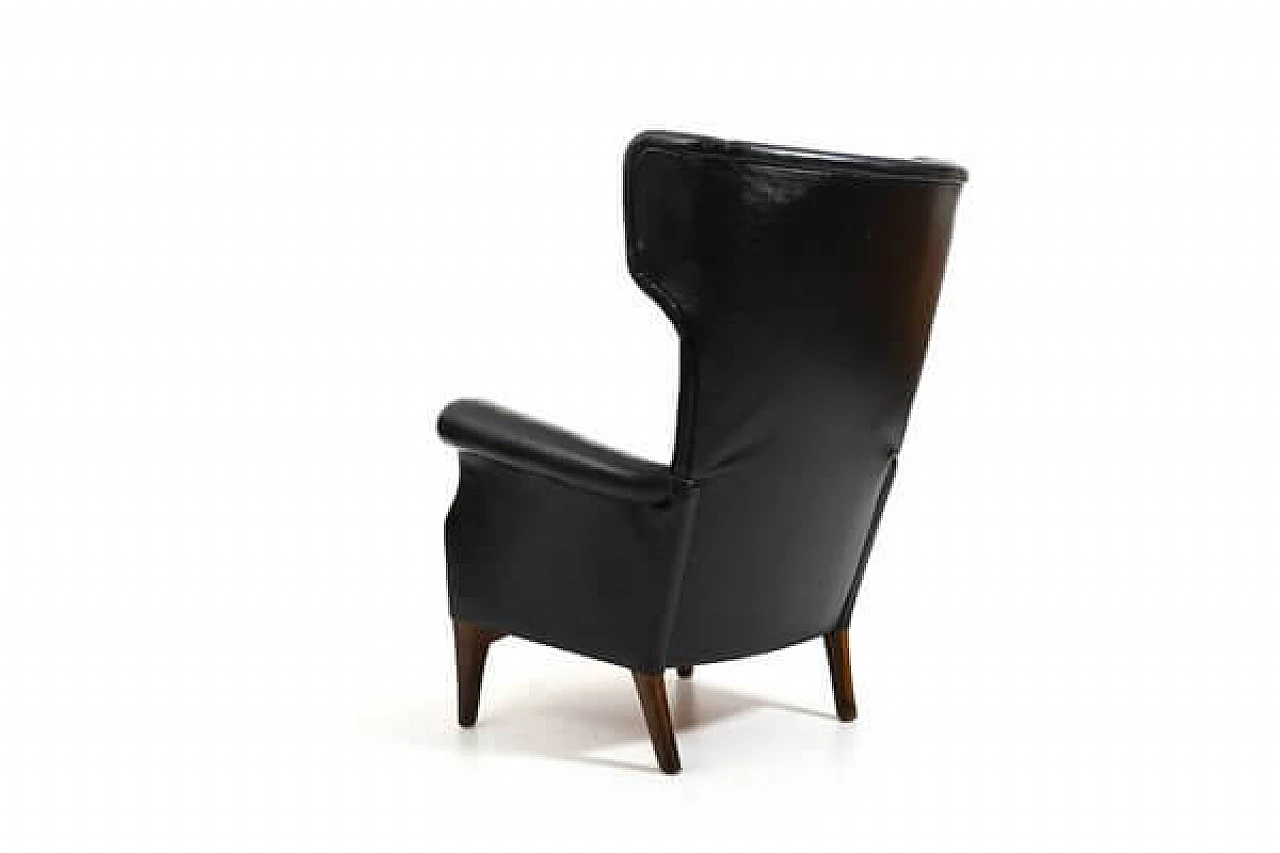 Oak and leather 8023 armchair by Fritz Hansen, 1950s 5