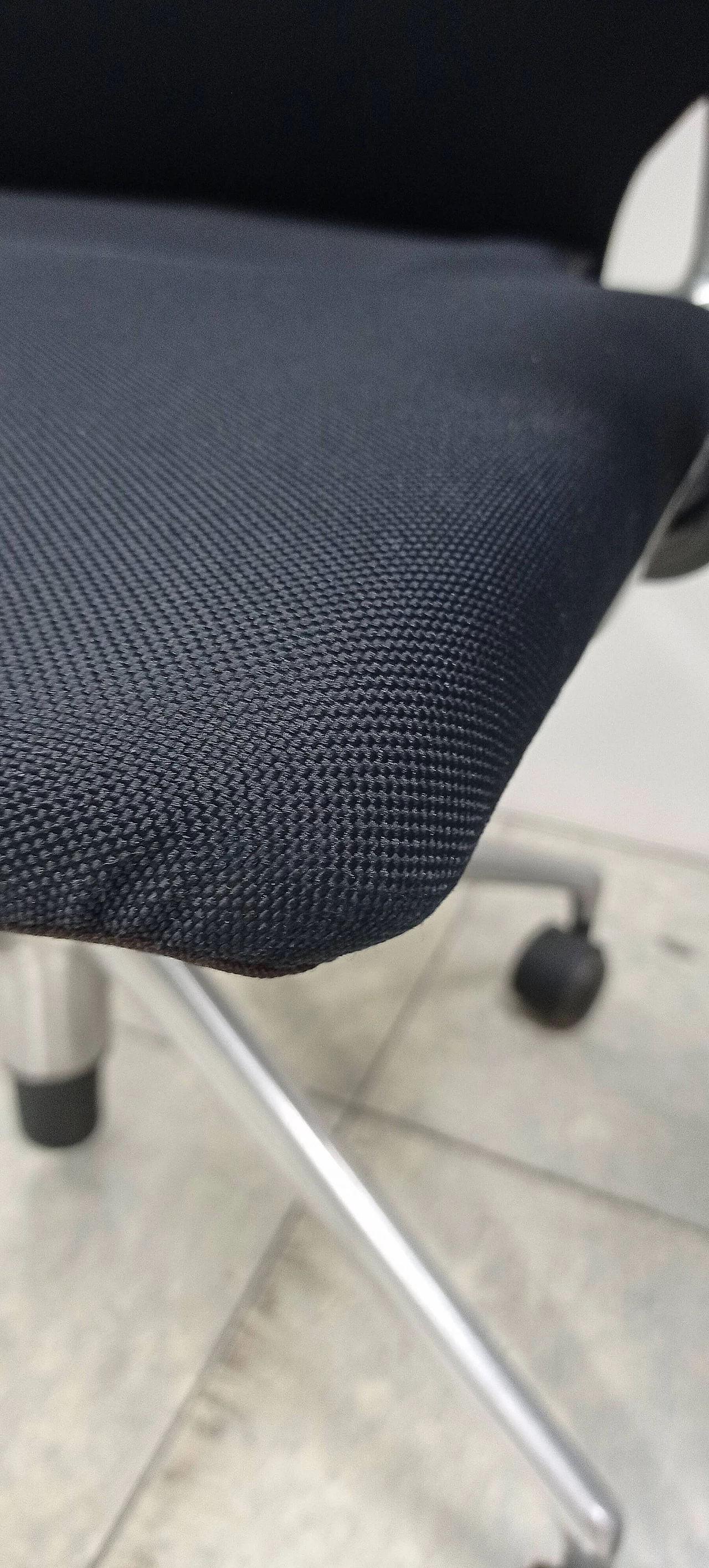 Pair of Meda Chairs armchairs by Alberto Meda for Vitra 12