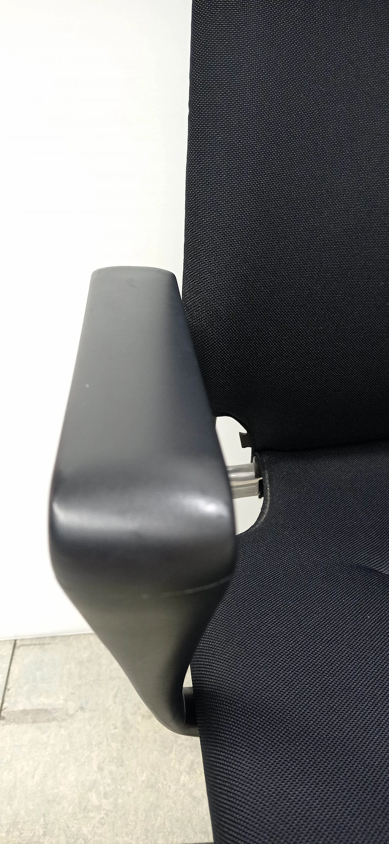 Pair of Meda Chairs armchairs by Alberto Meda for Vitra 13