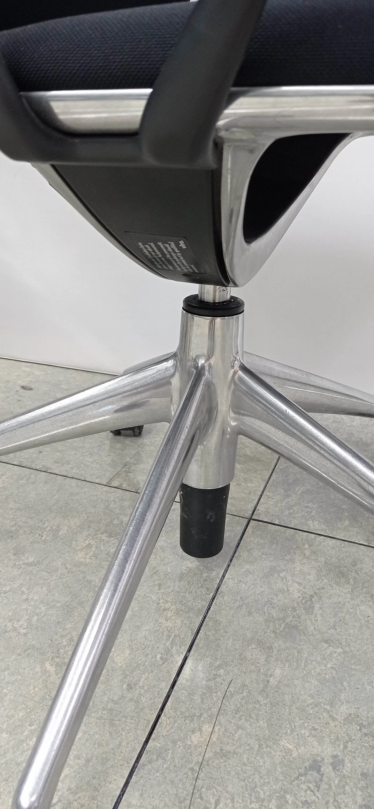 Pair of Meda Chairs armchairs by Alberto Meda for Vitra 17