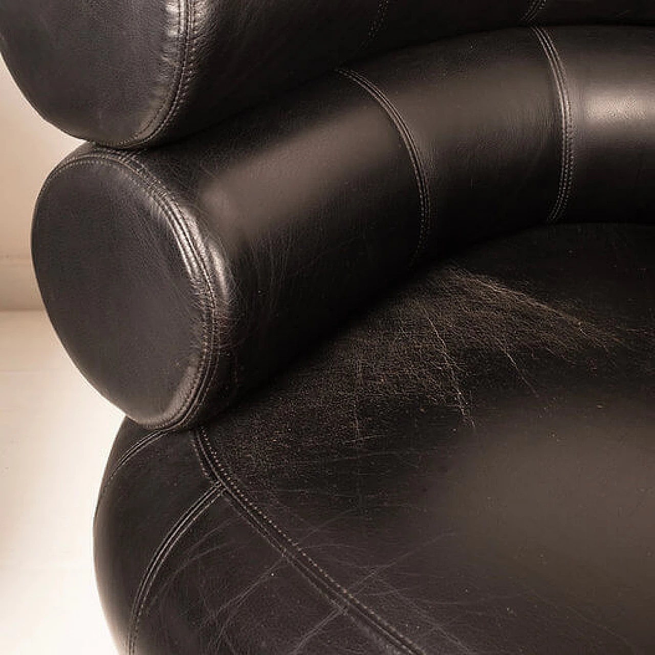 Pair of black leather Bibendum armchairs by Eileen Gray, 1980s 1