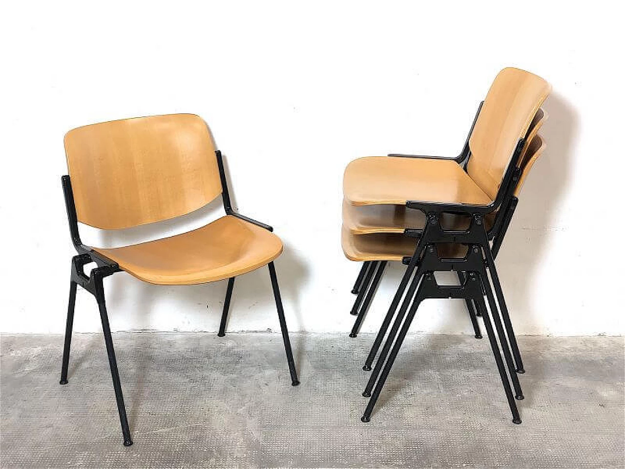 4 Chairs DSC 106 in bent beech and aluminium by Giancarlo Piretti for Anonima Castelli, 1965 2