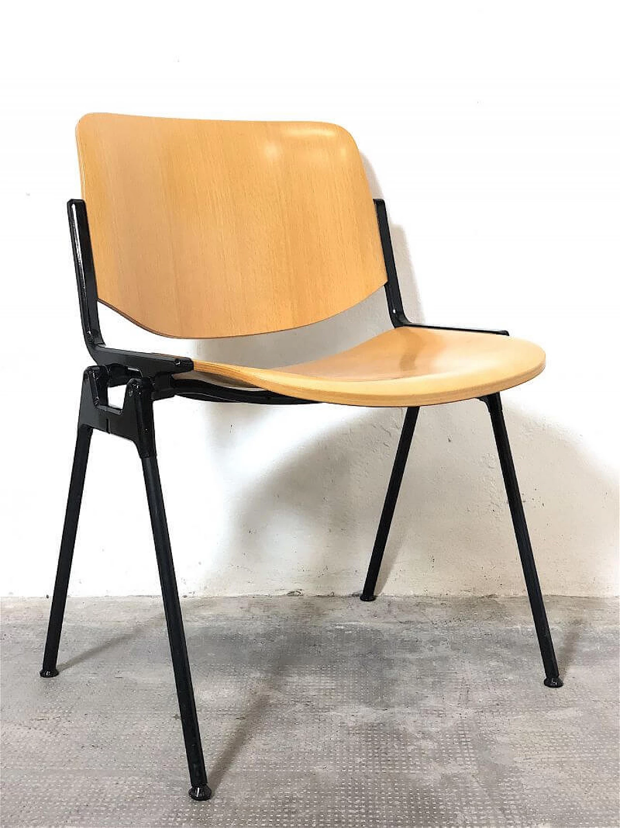 4 Chairs DSC 106 in bent beech and aluminium by Giancarlo Piretti for Anonima Castelli, 1965 10