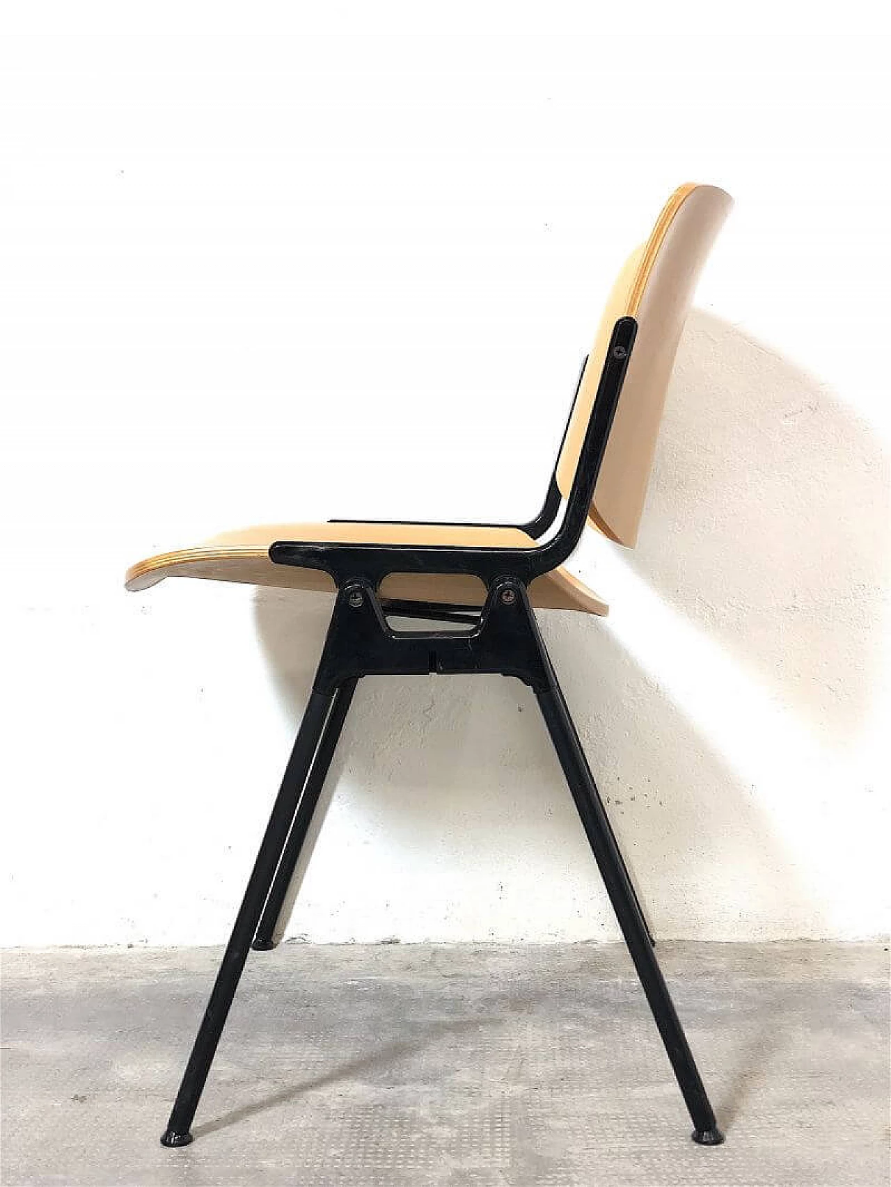 4 Chairs DSC 106 in bent beech and aluminium by Giancarlo Piretti for Anonima Castelli, 1965 14