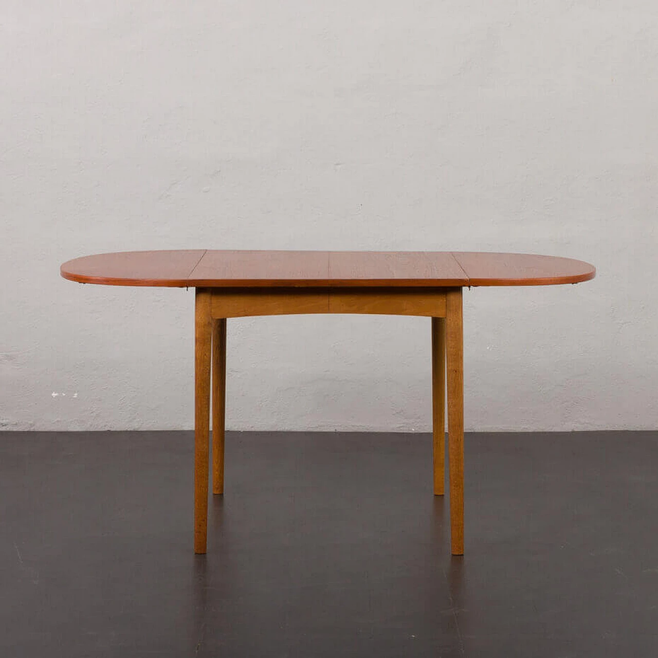 Danish extending teak dining table, 1960s 4