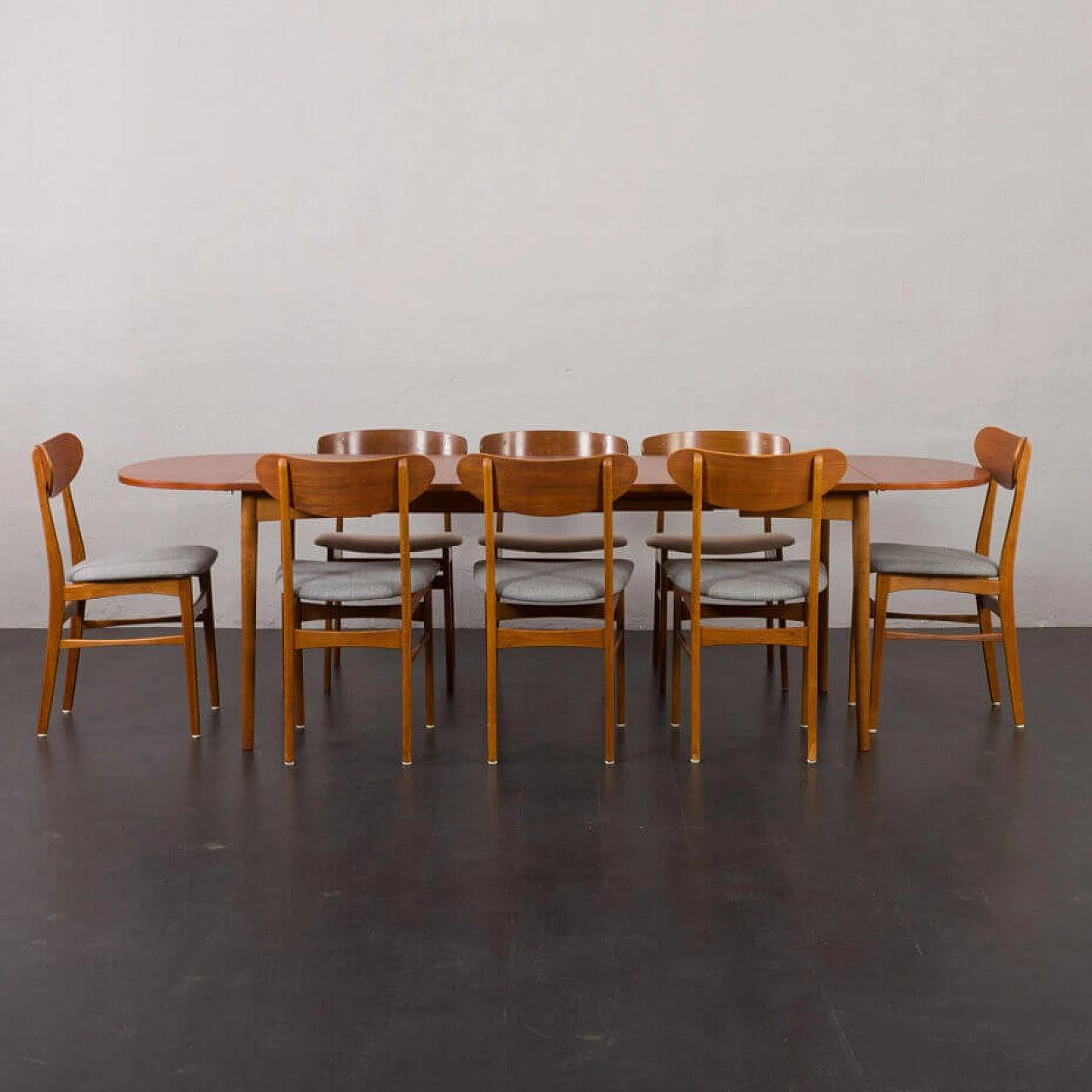 Tavolo da pranzo danese in teak allungabile, anni '60 7