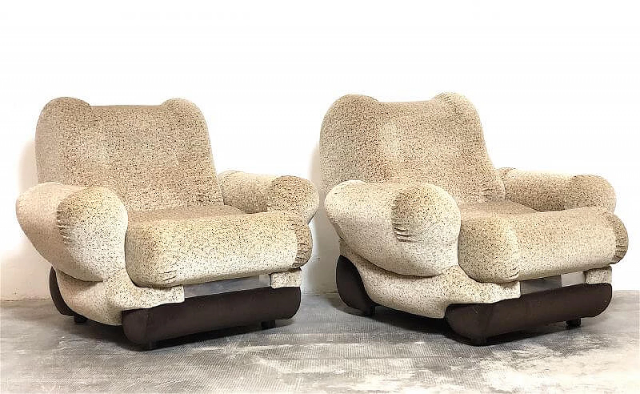 Pair of Space Age armchairs, 1970s 3