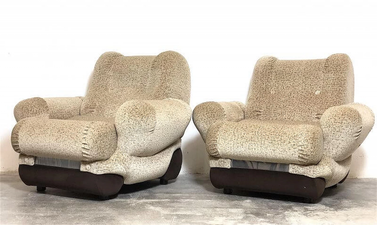 Pair of Space Age armchairs, 1970s 5