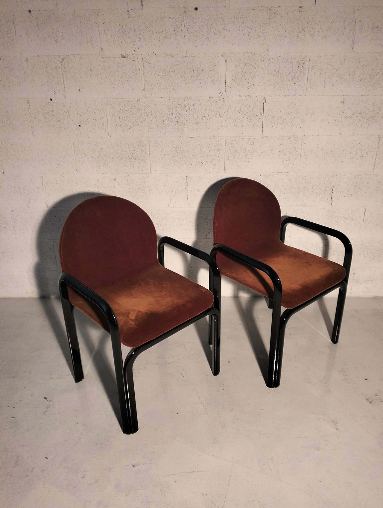 Tavolo quadrato e 4 sedie Orsay di Gae Aulenti per Knoll, anni '80 12