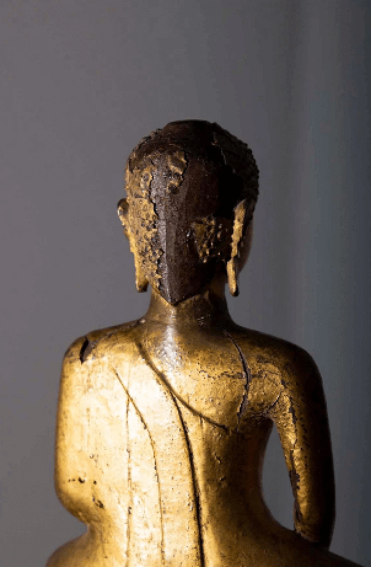Buddha Shakyamuni birmano, scultura in legno dorato, '800 9