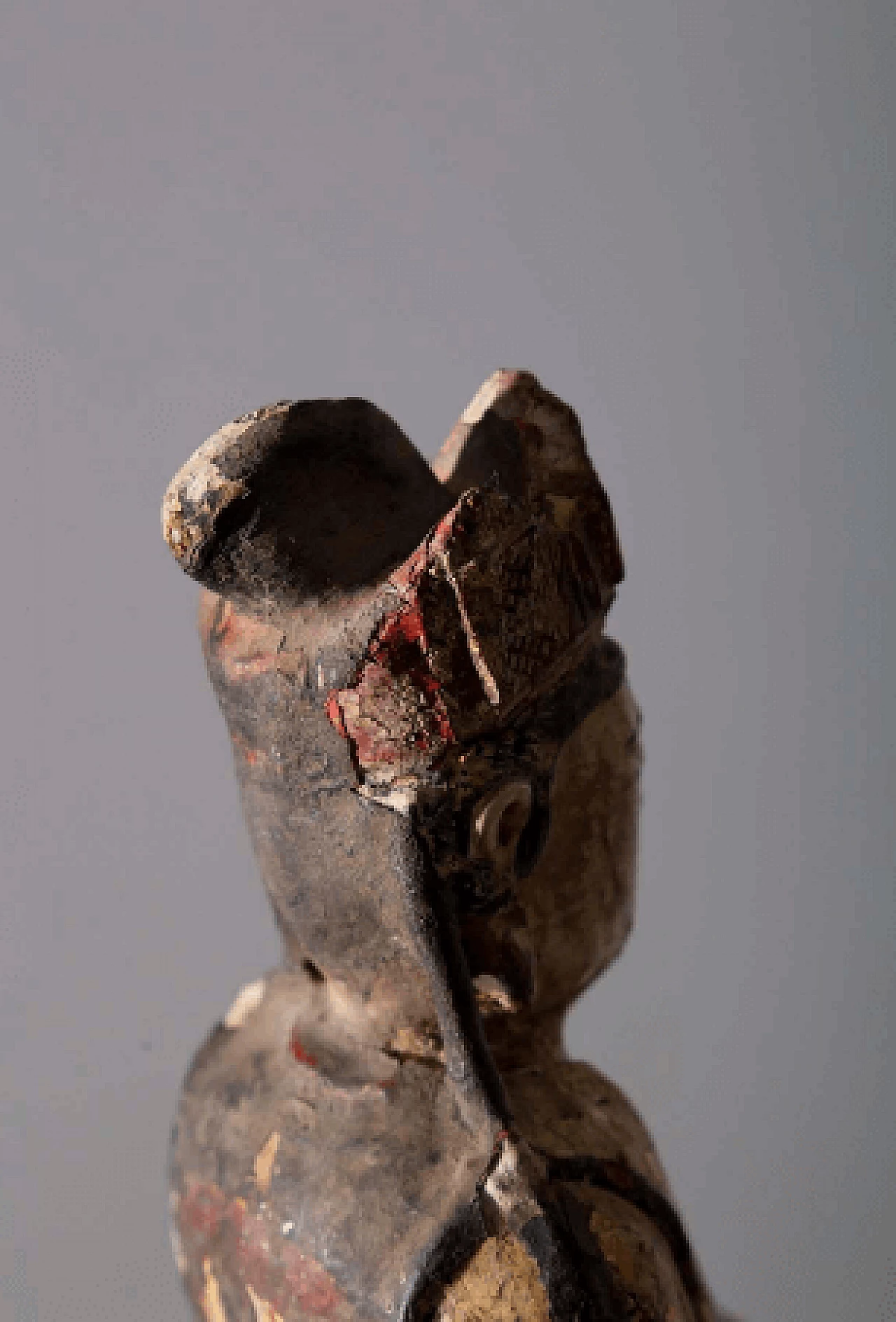 Bodhisattva Guanyin cinese, scultura in legno policromo, '500 8