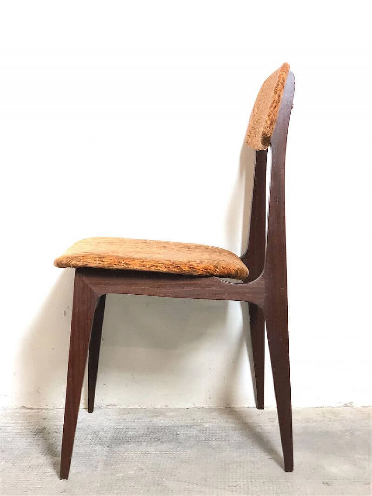 4 Chairs in teak and lobster melange velvet, 1960s 14