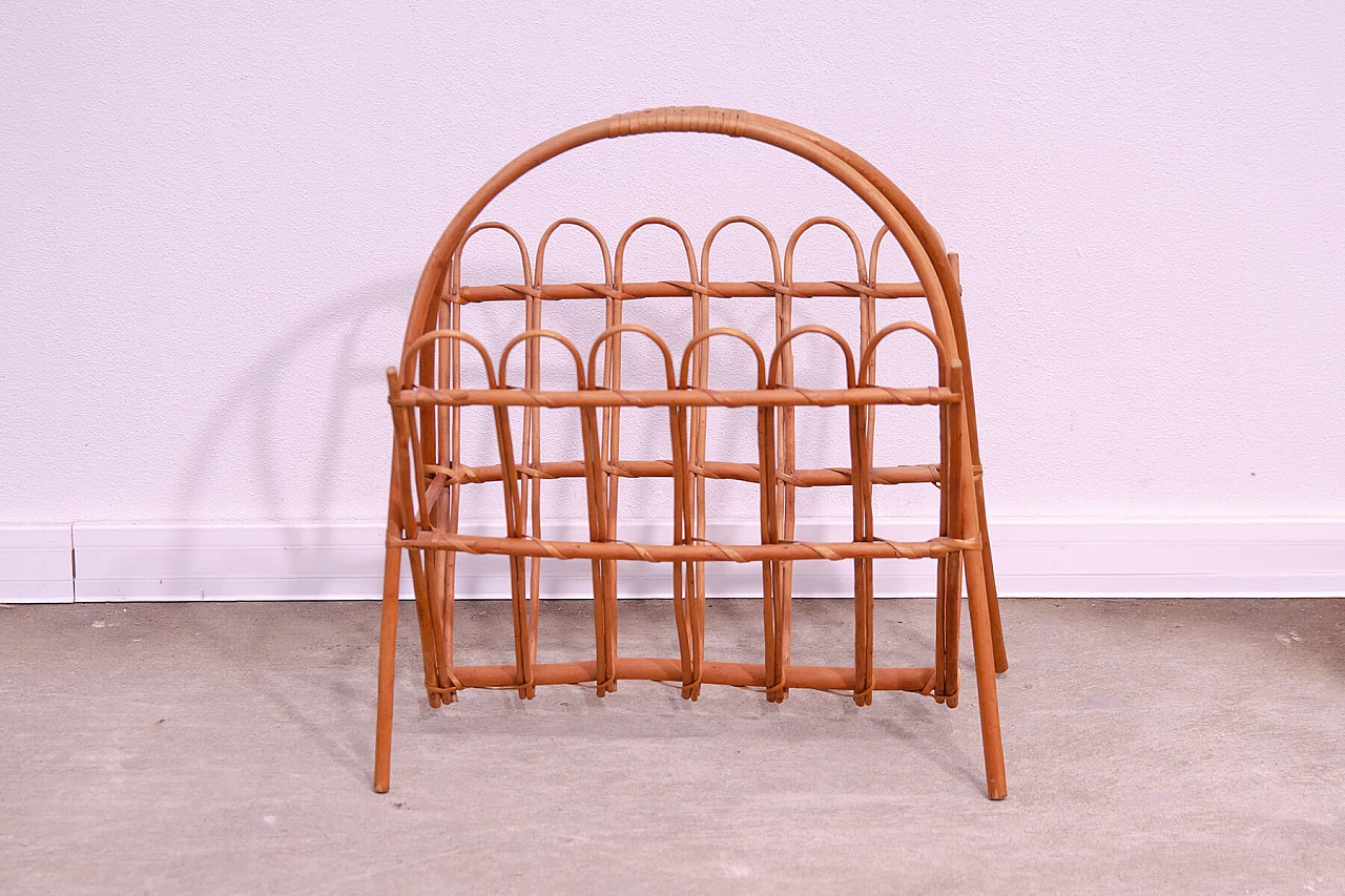 Rattan magazine rack by Jan Kalous for ÚLUV, 1960s 4