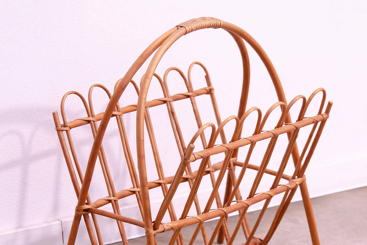 Rattan magazine rack by Jan Kalous for ÚLUV, 1960s 5