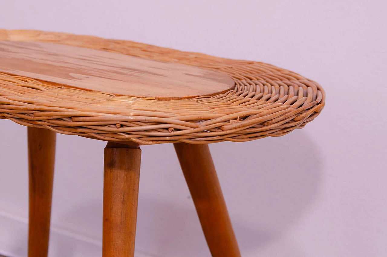 Sgabello in rattan di Jan Kalous per ÚLUV, anni '60 6