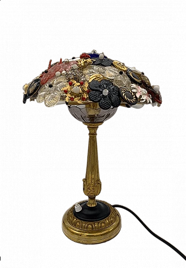 Lampada da tavolo in metallo, bigiotteria e vetro di Murano, anni '60
