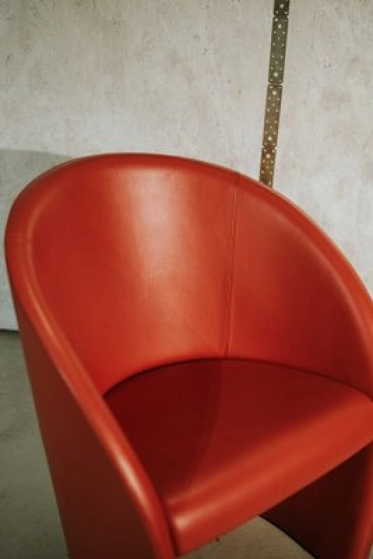 Intervista armchair by Massimo and Lella Vignelli for Poltrona Frau, 1989 3