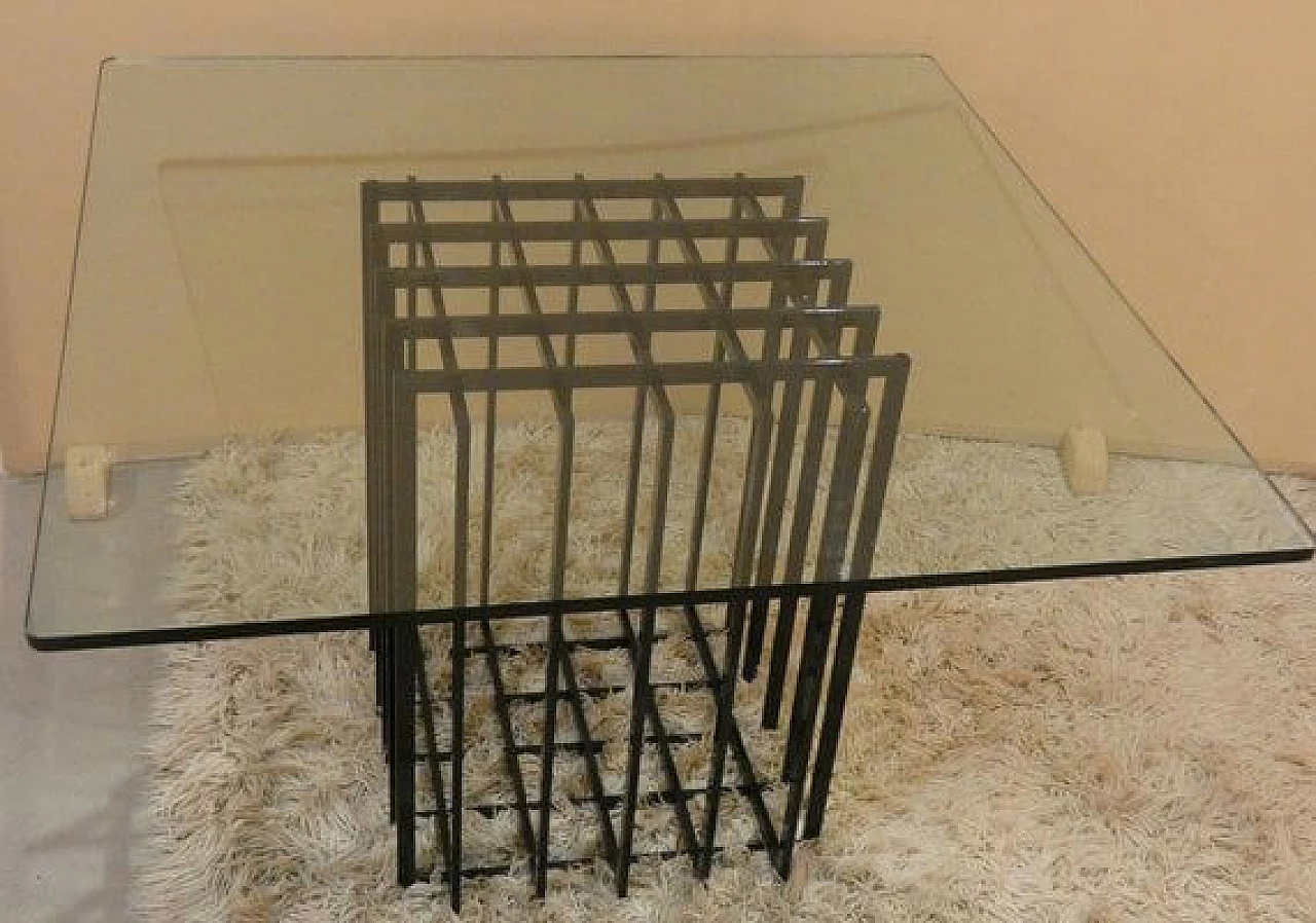 Tavolo in acciaio nero e vetro di Pierre Cardin, anni '70 3