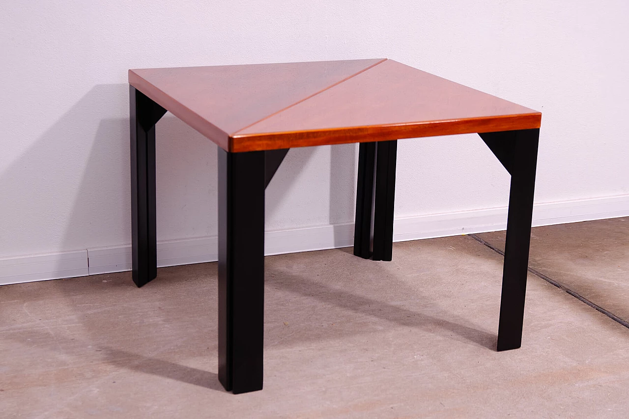 Modular folding lacquered wood coffee table, 1970s 2