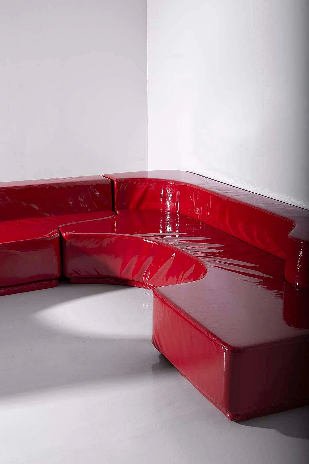 Lara red sofa by N. Massari, R. Pamio and R. Toso for Stilwood, 1968 10