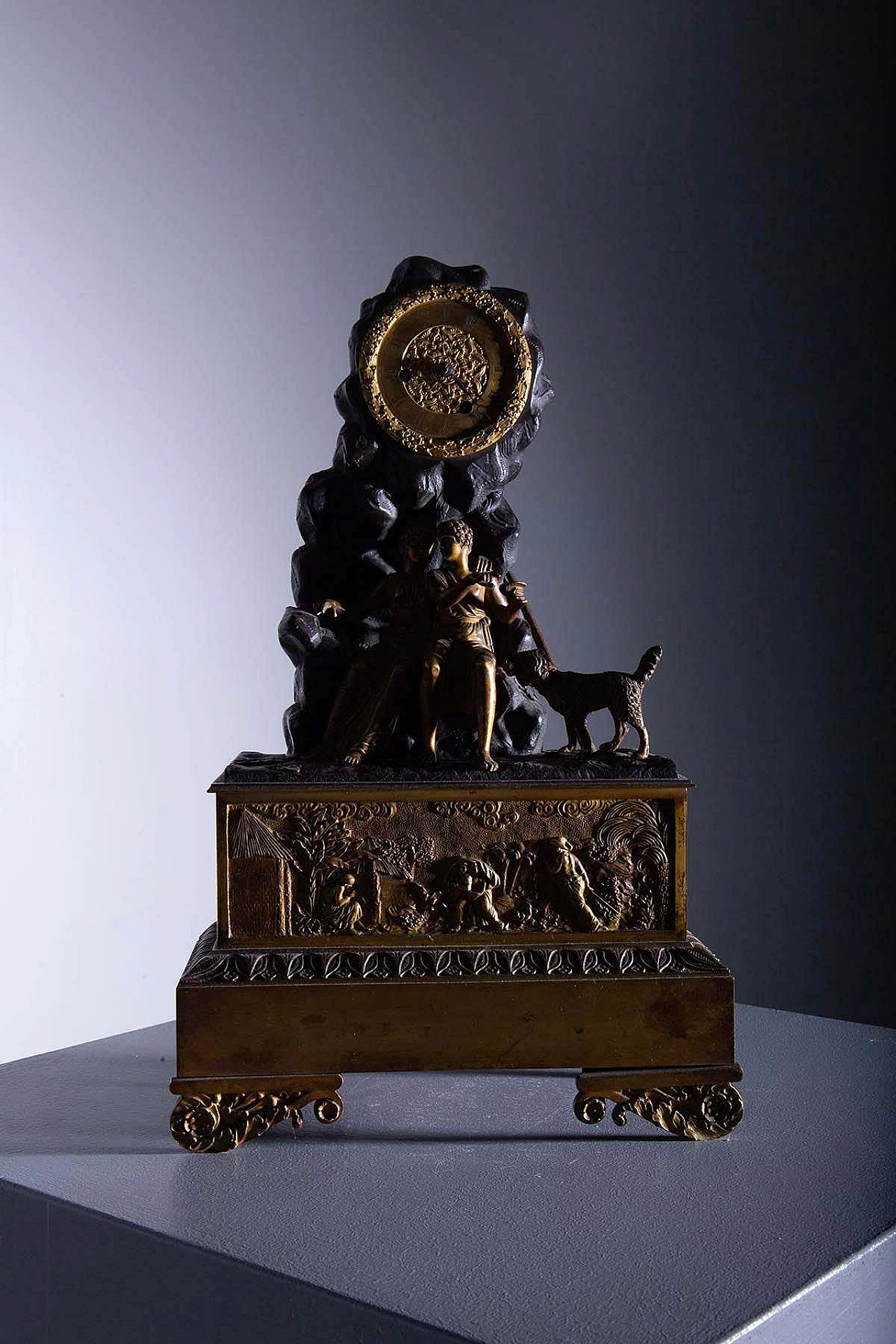 Charles X gilded bronze table clock, early 19th century 1