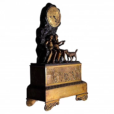 Orologio da tavolo Carlo X in bronzo dorato e bronzato, inizio '800