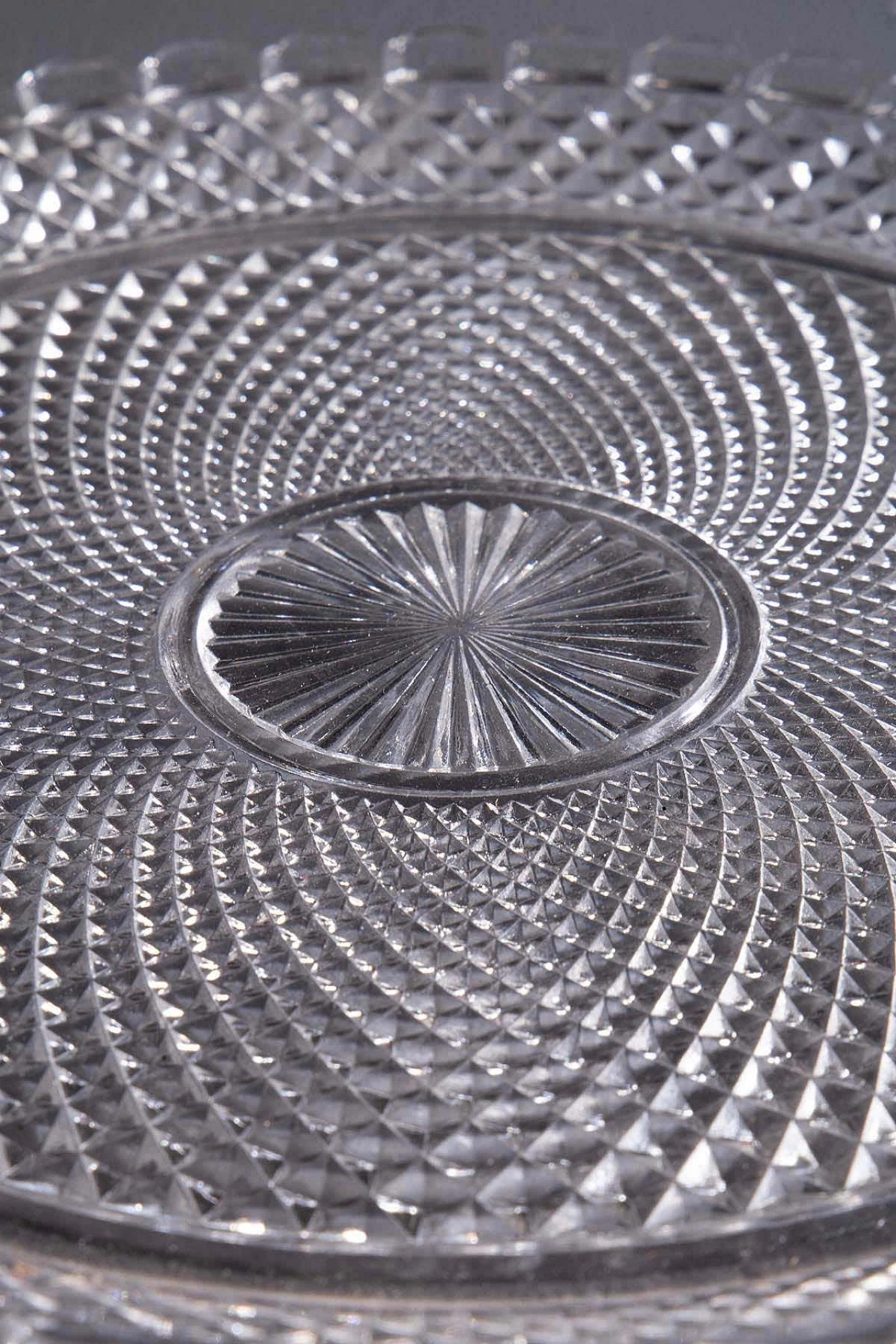 Baccarat crystal serving plate, 1970s 3