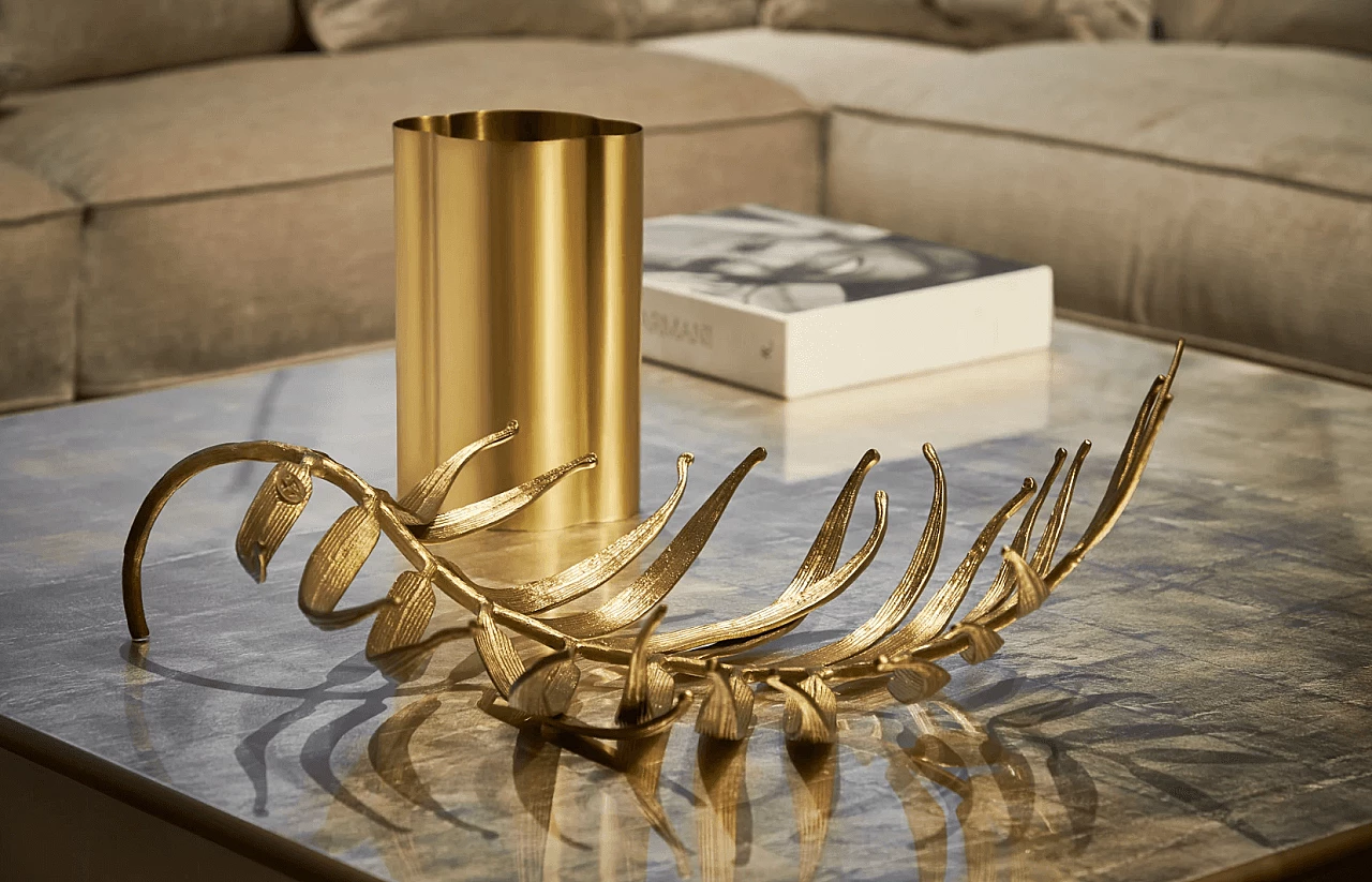 Erika silver-plated gold leaf centrepiece by Armani Casa 2