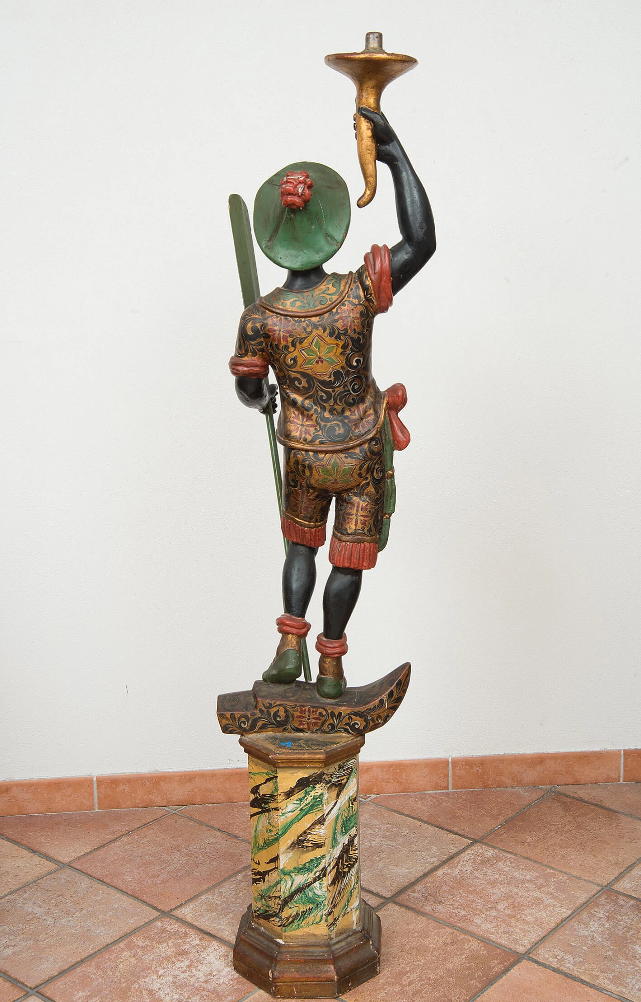 Scultura in legno policromo raffigurante il Moro di Venezia, '800 3