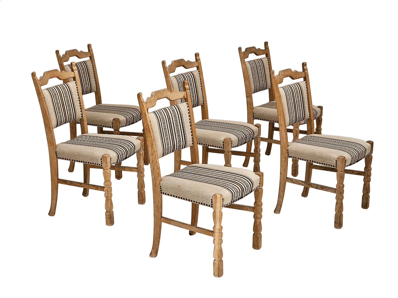 6 Danish chairs in beige and brown wool and oak, 1970s 18