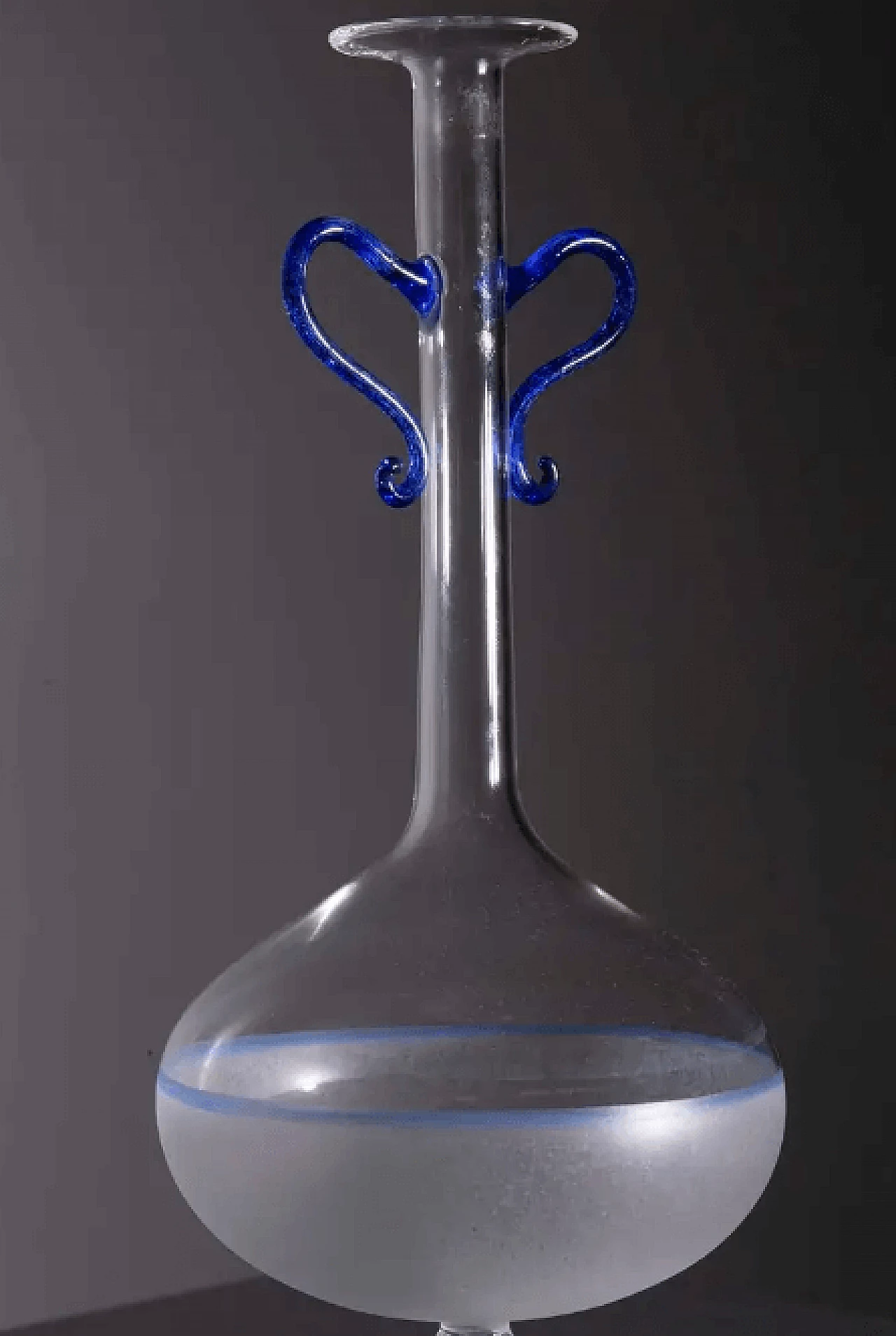 Blue Murano blown glass vase, early 20th century 5